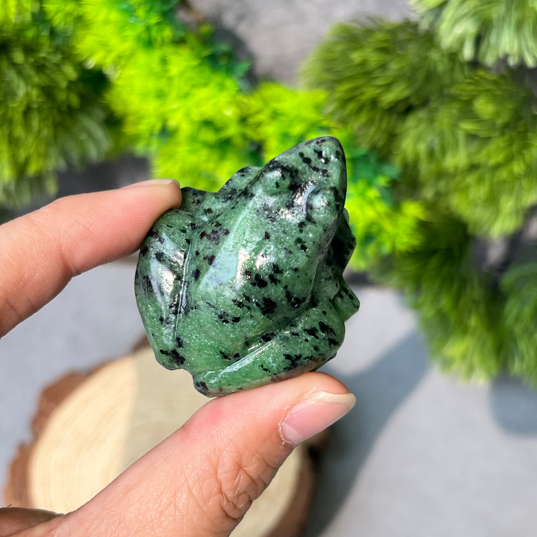 Ruby in Zoisite Frog