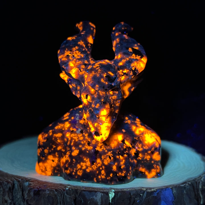 Yooperlite Demon Carving