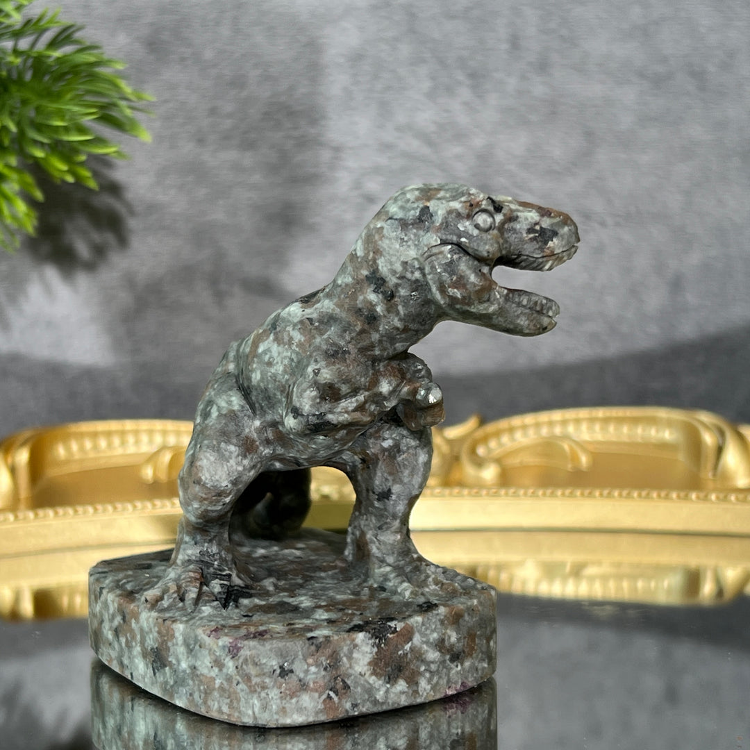 Tyrannosaurus Rex Carving