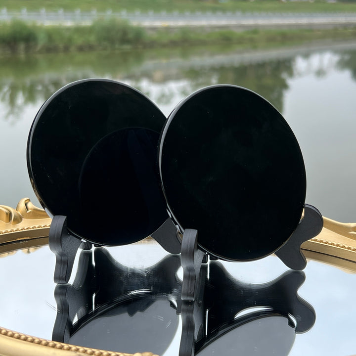 Obsidian Mirror