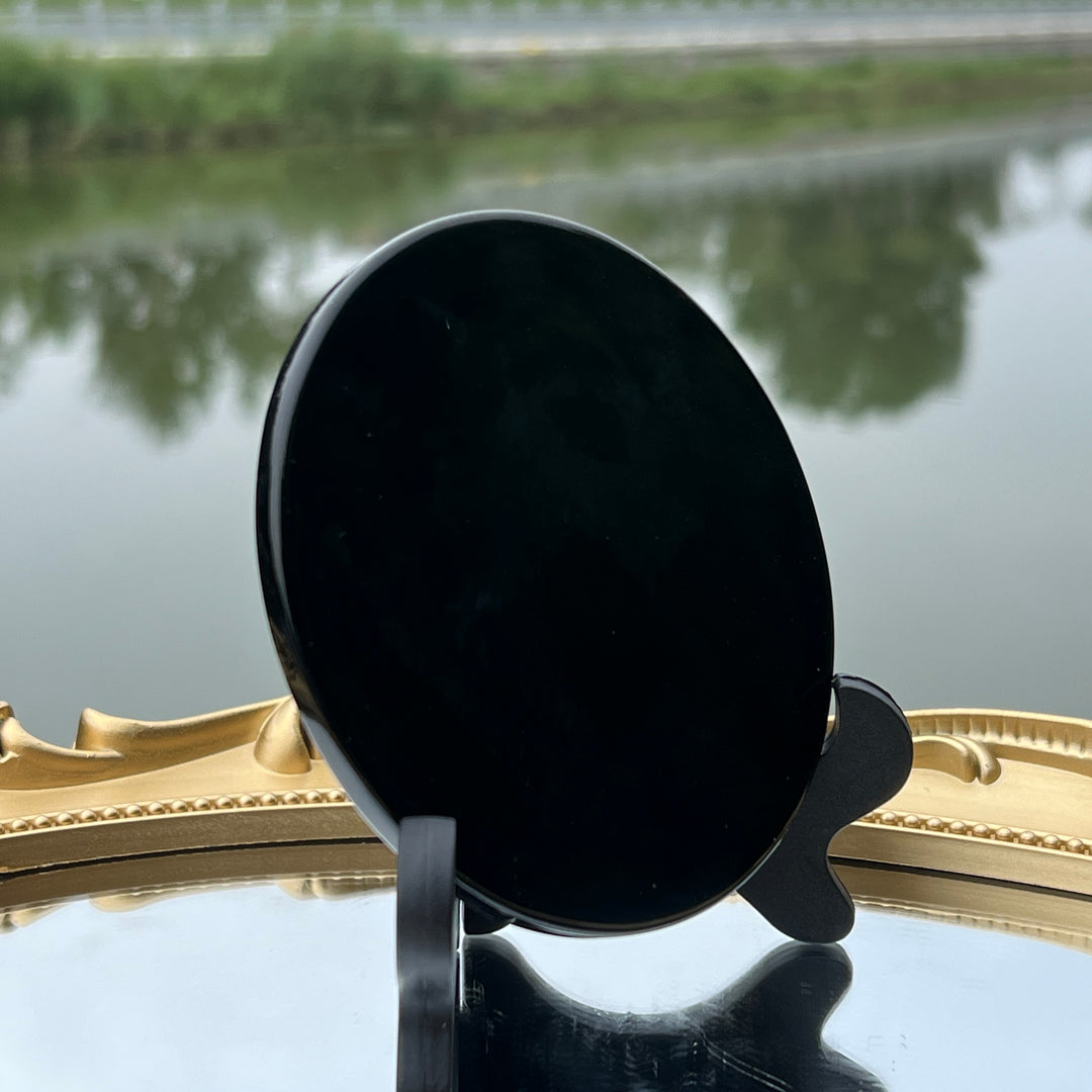 Obsidian Mirror