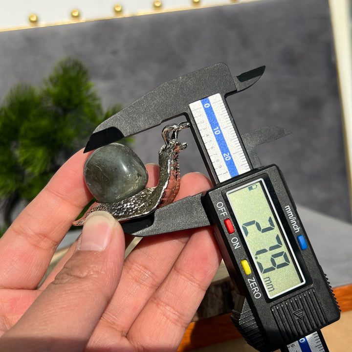 Kristallschnecken-Ornamente