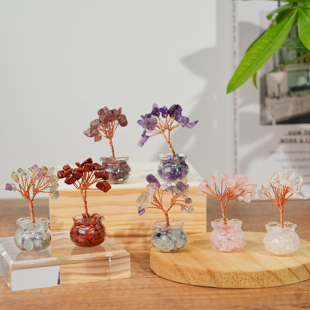 Kristallbaum mit Rohstein