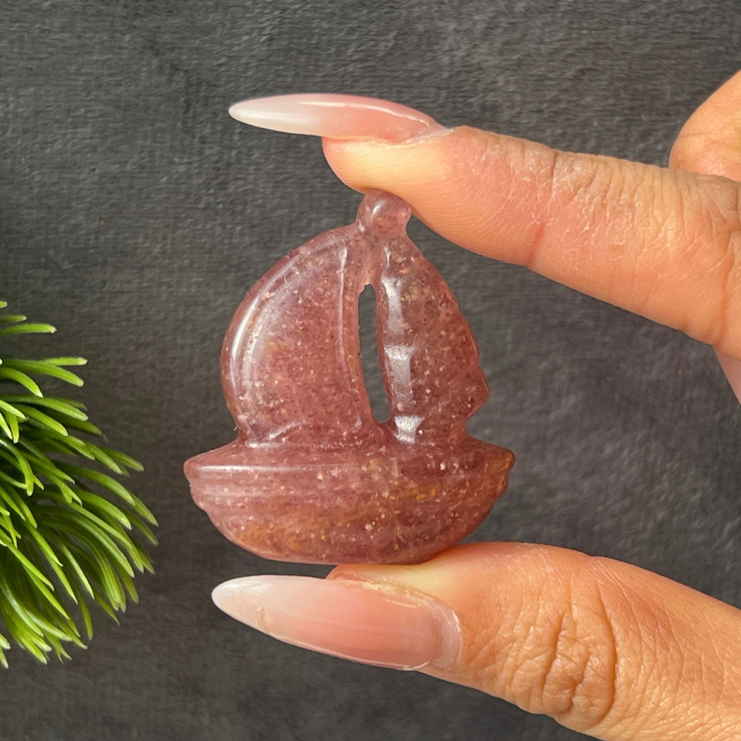 Mini Crystal Sailboat Carving