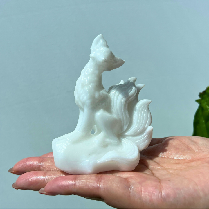 White Jade Nine-Tailed Fox