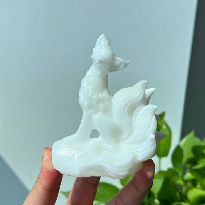 White Jade Nine-Tailed Fox