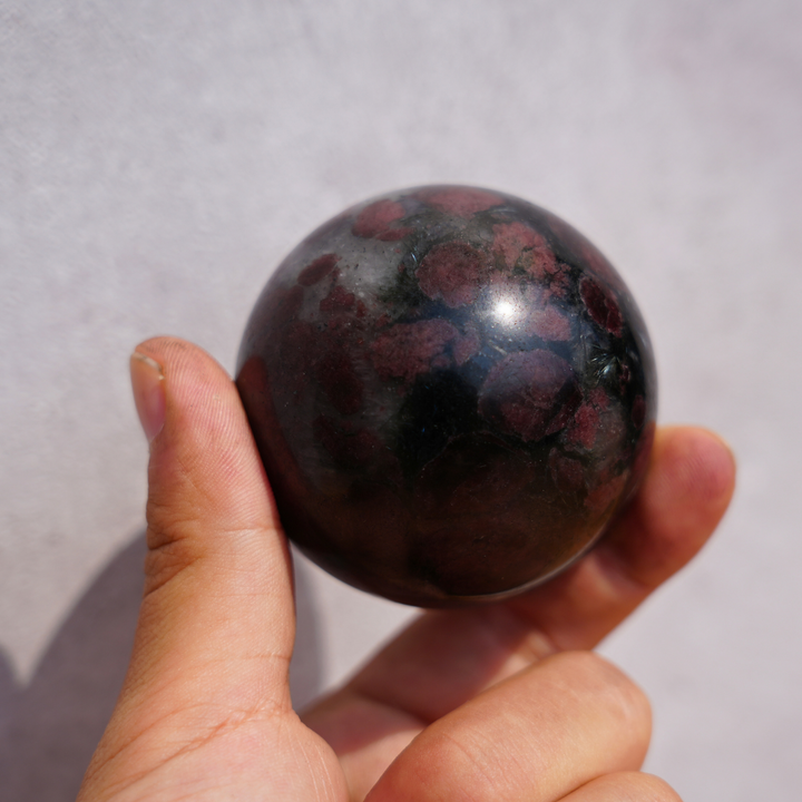Arfvedsonite with Garnet Sphere