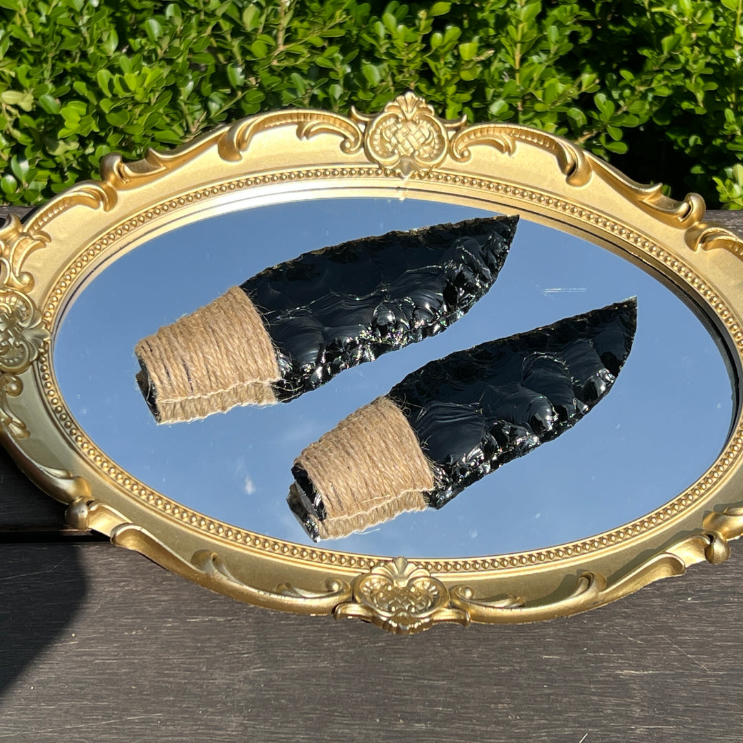 Sonne und Mond aus goldenem/silbernem Obsidian