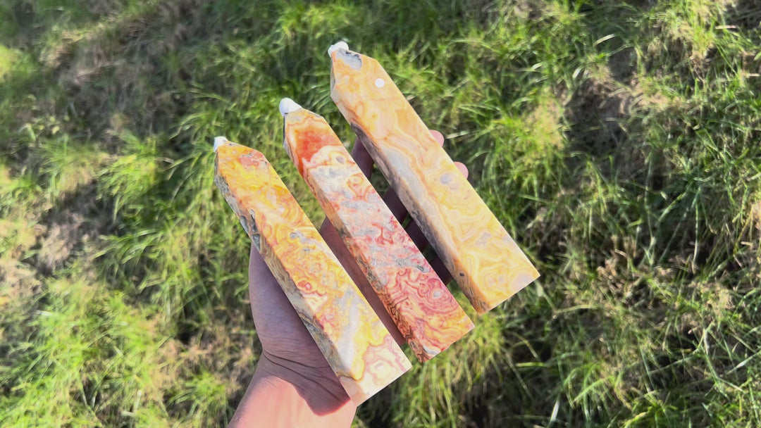 Natural Crazy Lace Agate Tower