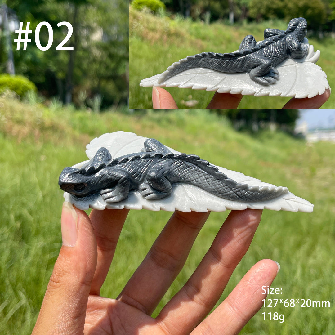 Unique,Natural TaiJi Stone Charming Lizard Carving