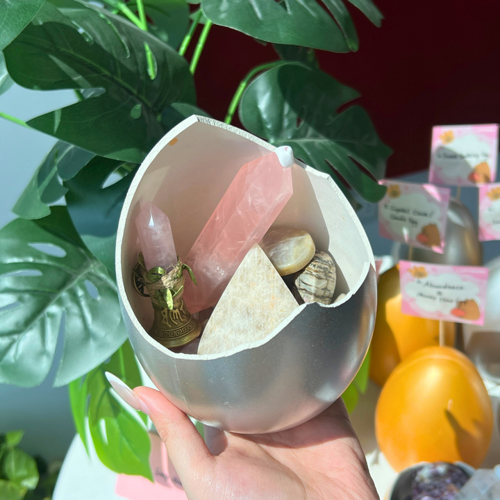 Kiki Crystal Golden Surprise Egg