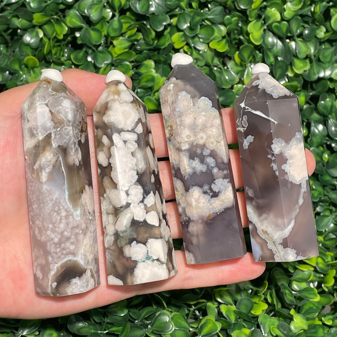 Unique,Black Flower Agate Point