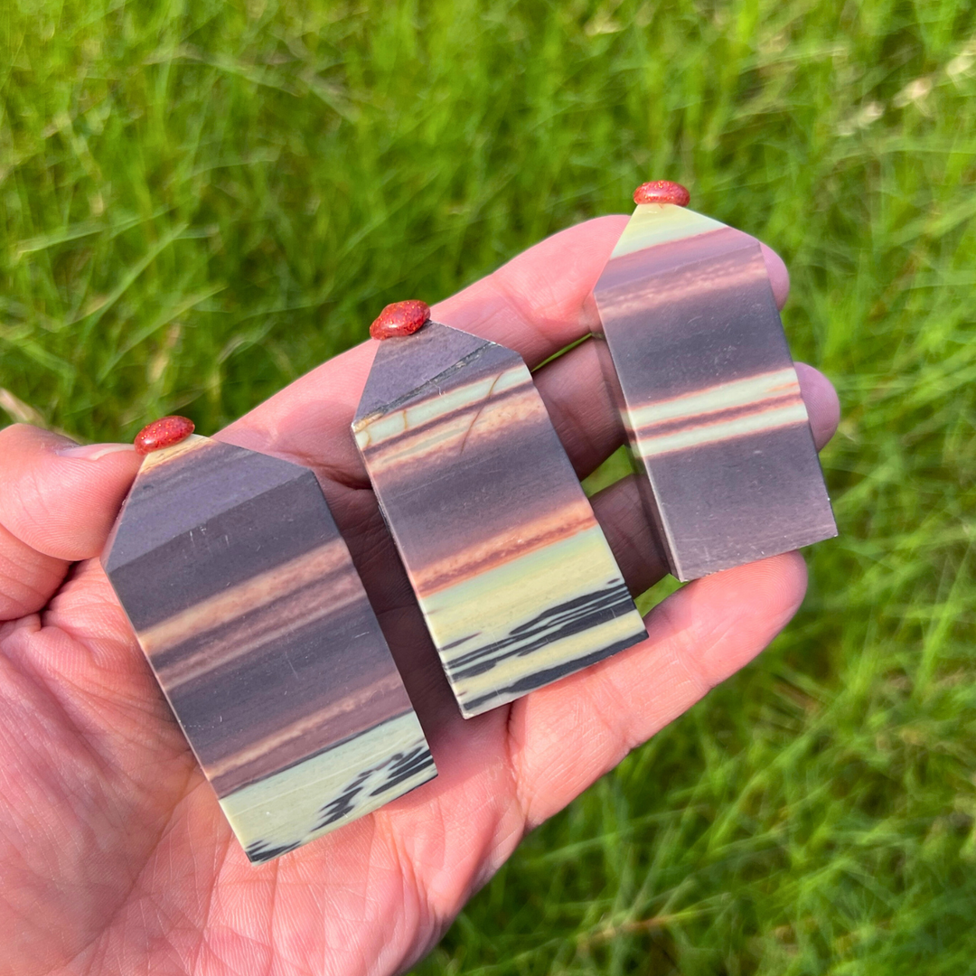 Natural Sericite Phyllite Point