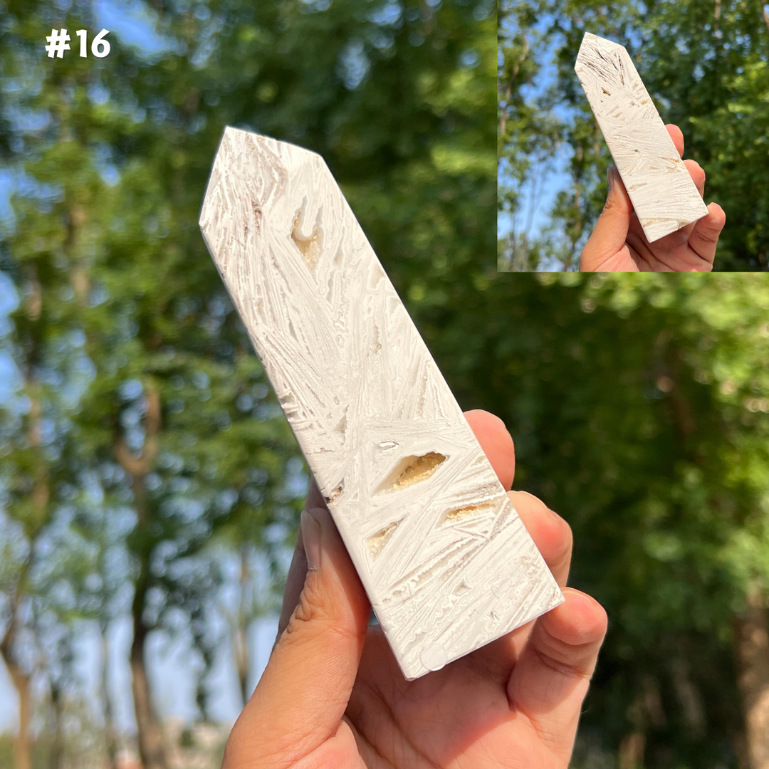 Unique, White Mexican Agate Tower