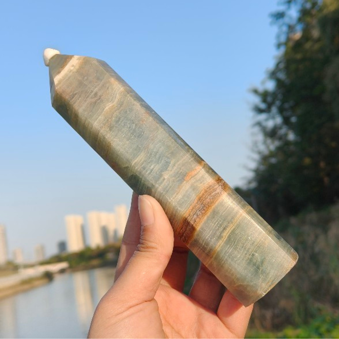 Lemurian Aquatine Calcite Point