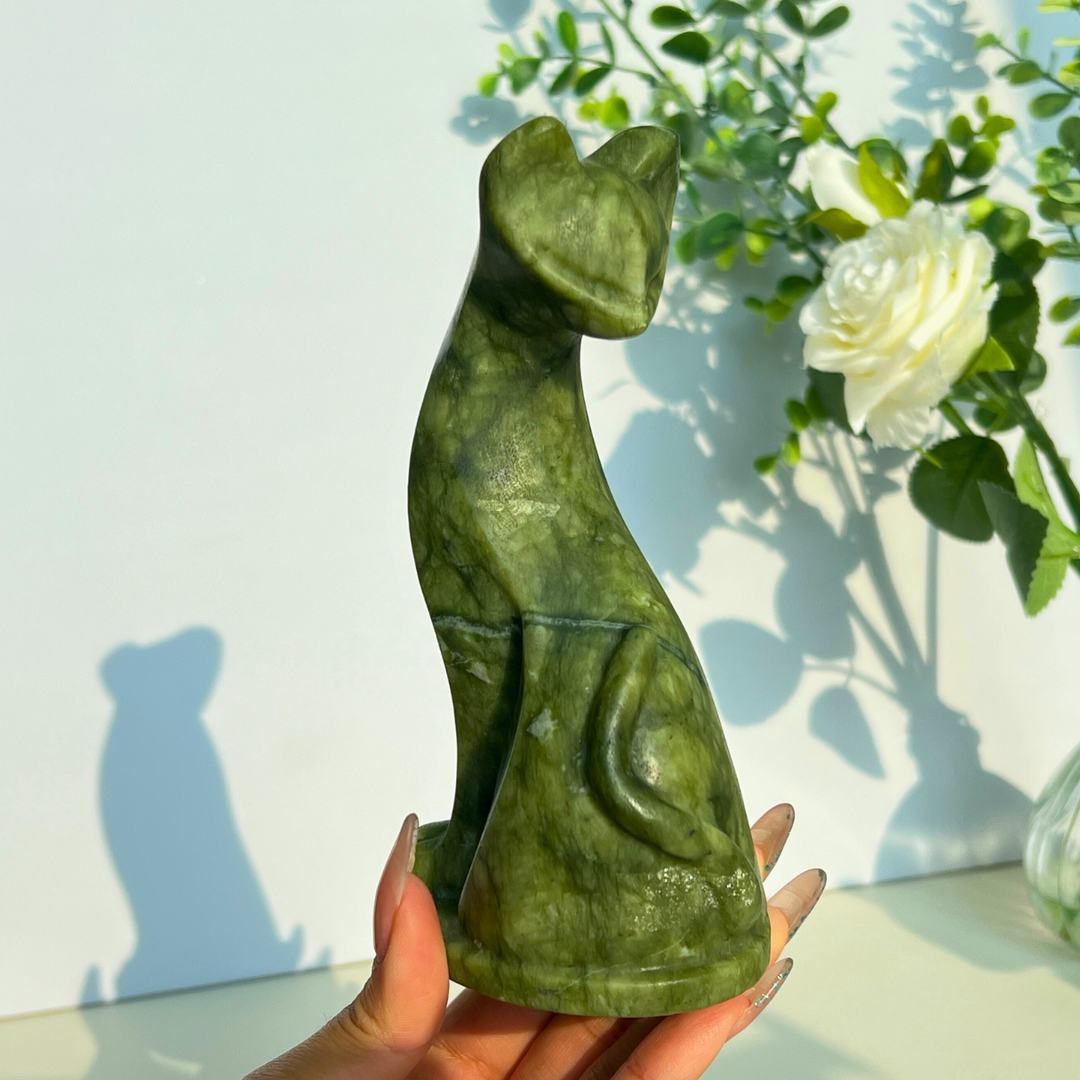 KIKI Exclusive Design Cat Carving