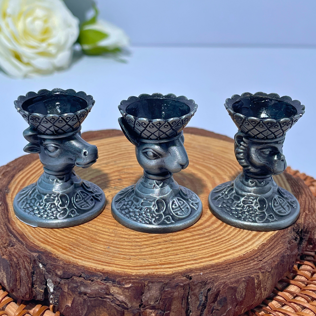 12 Zodiac Animal Metal Sphere Holder