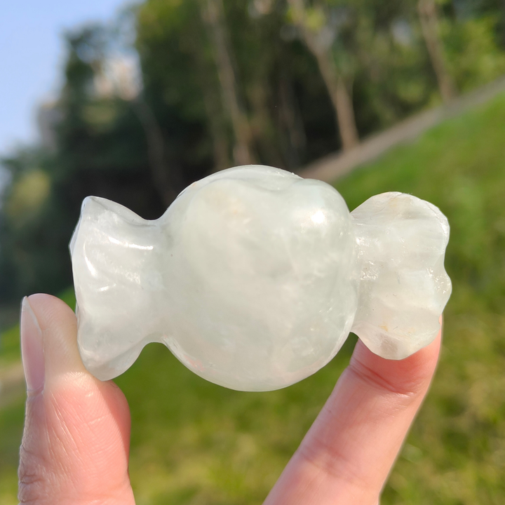 Natural Carved Crystal Heart Shaped Candies