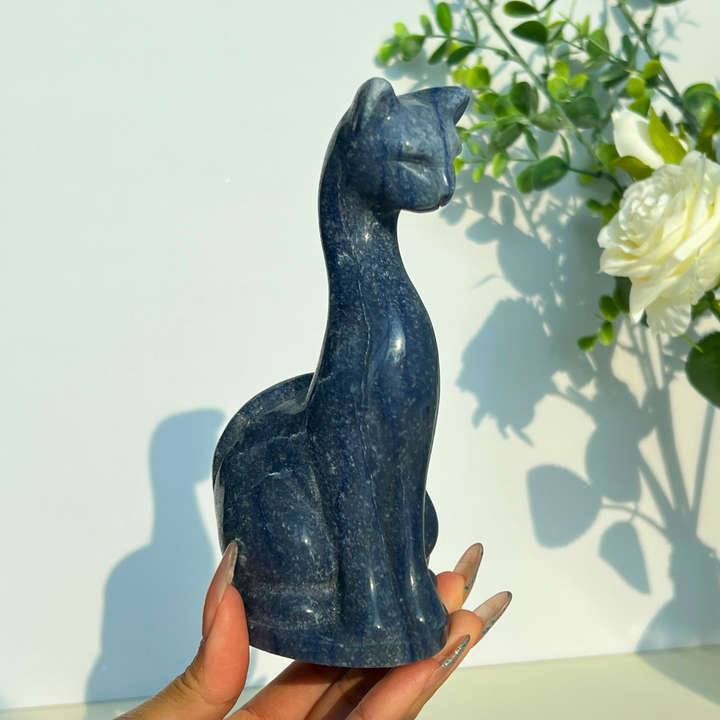 KIKI Exclusive Design Cat Carving