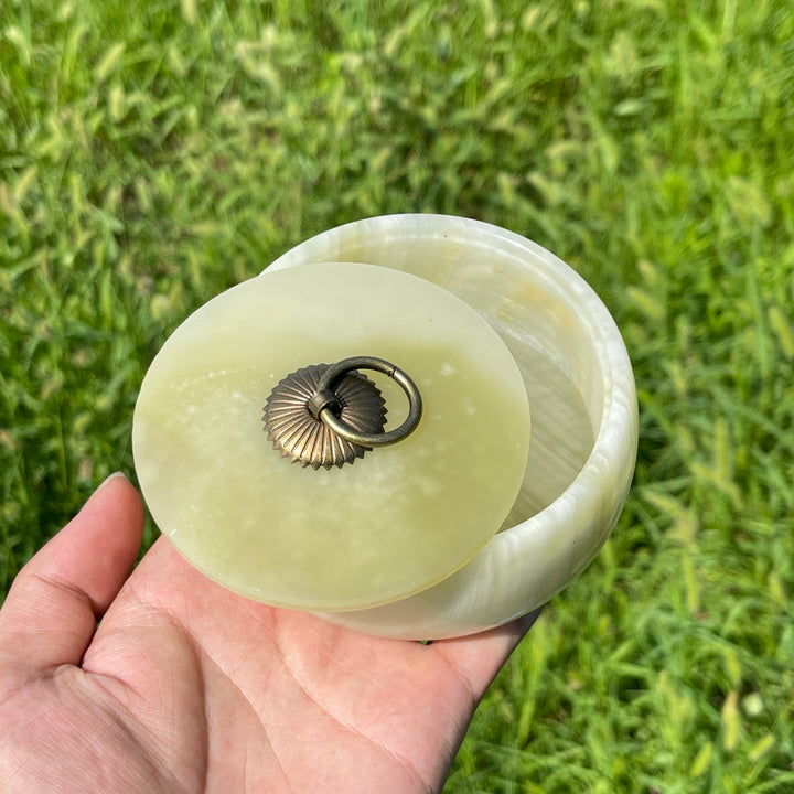 Unique,A Slightly Imperfect Natural Crystal Afghanistan Jade Trinket Box