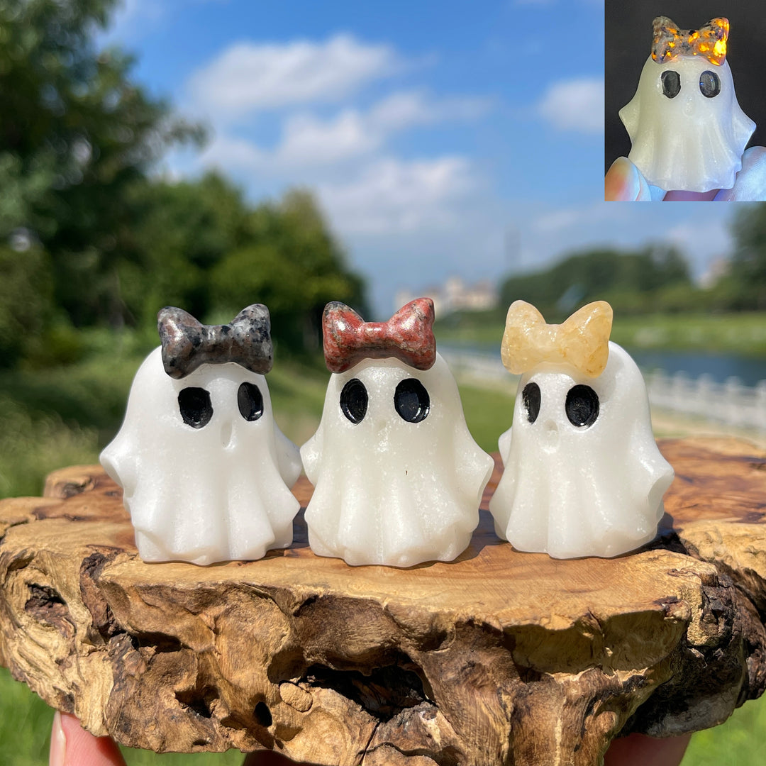 Natural Crystal Bow Accented Ghost Carving