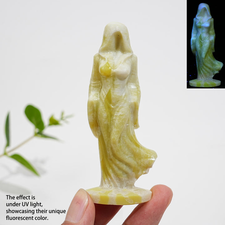 Natural Crystal Graceful Small Ghost Lady