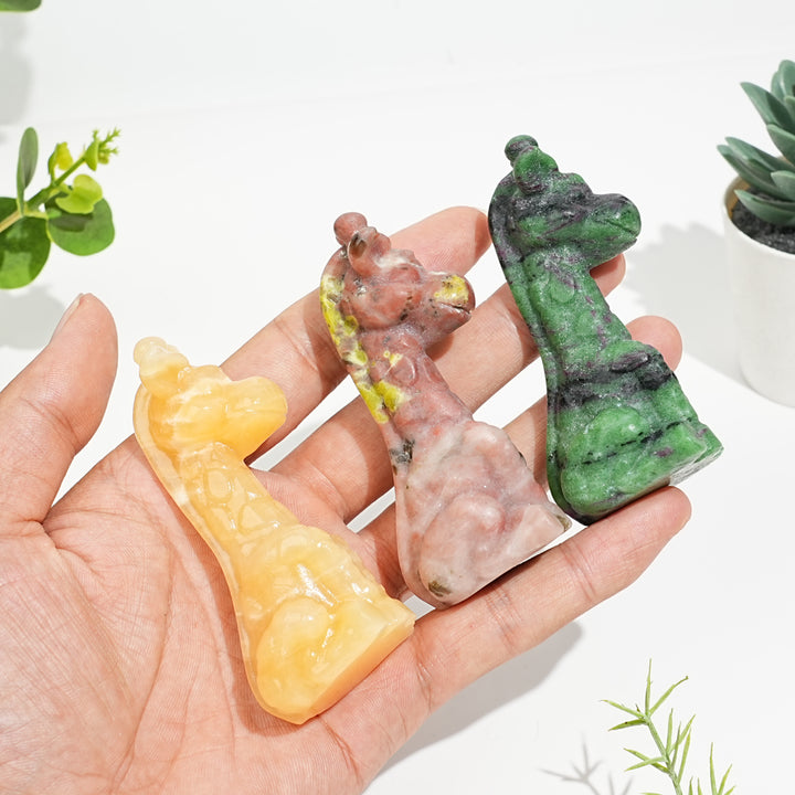 Natural Crystal Sweet Seated Giraffe Mini Carving