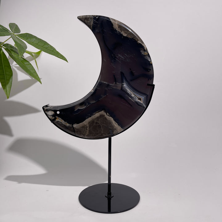 Unique,A Slightly Imperfect Natural Crystal Volcanic Agate Moon