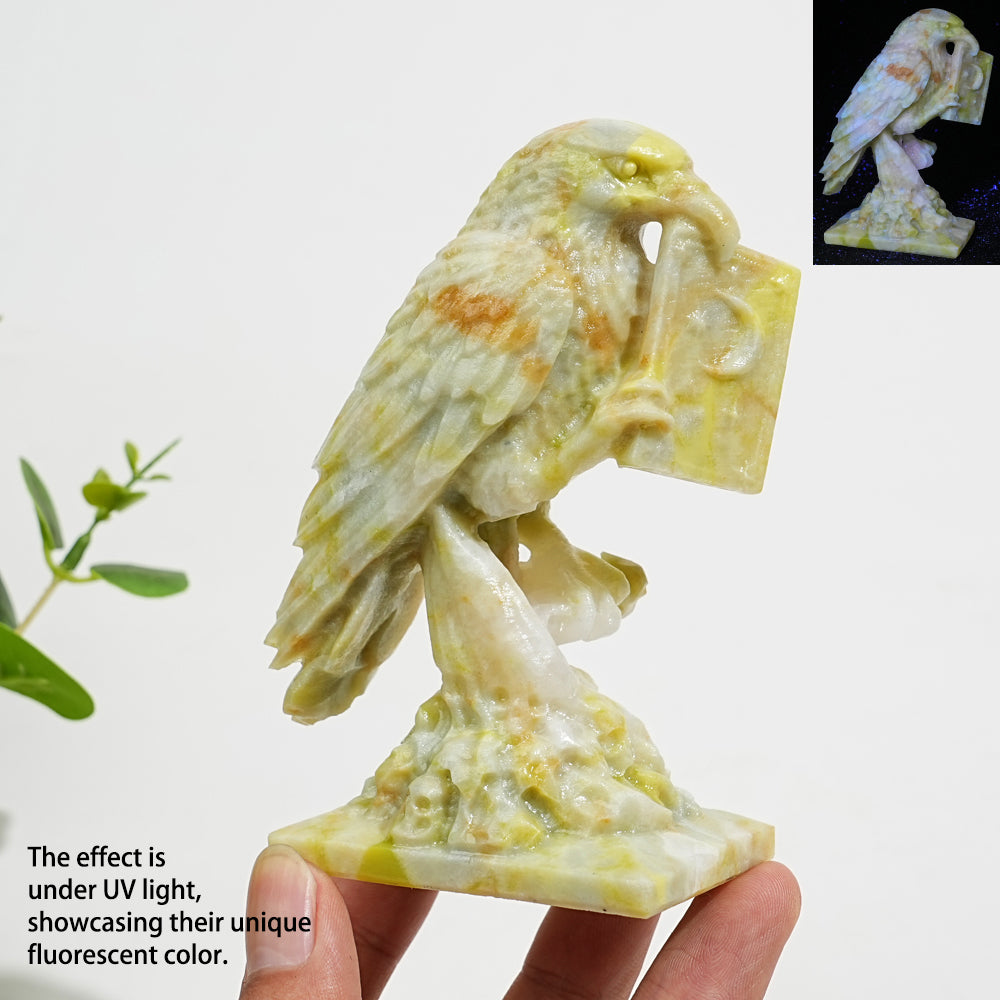 Natural Crystal Carving Exquisite Magical Raven