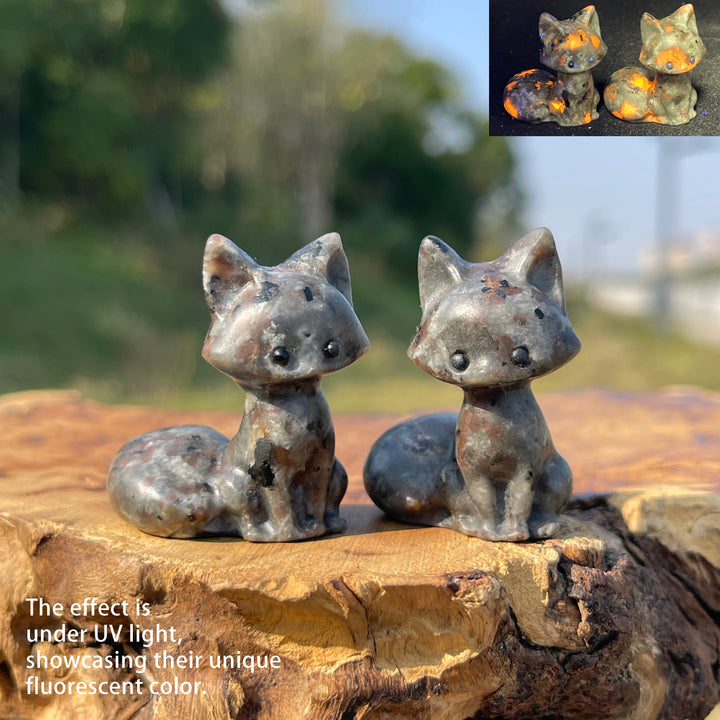 Natural Crystal Carving Mini Curly Tail Fox