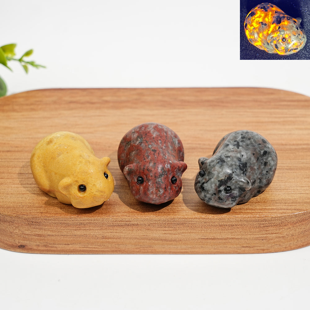 Natural Crystal Carving Shake Guinea Pig