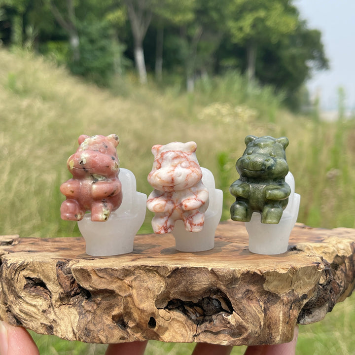 Natural Crystal Horse On Toilet Carving