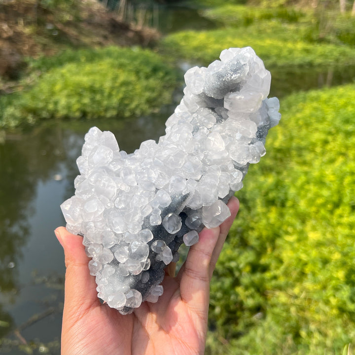 Calcite on Quartz