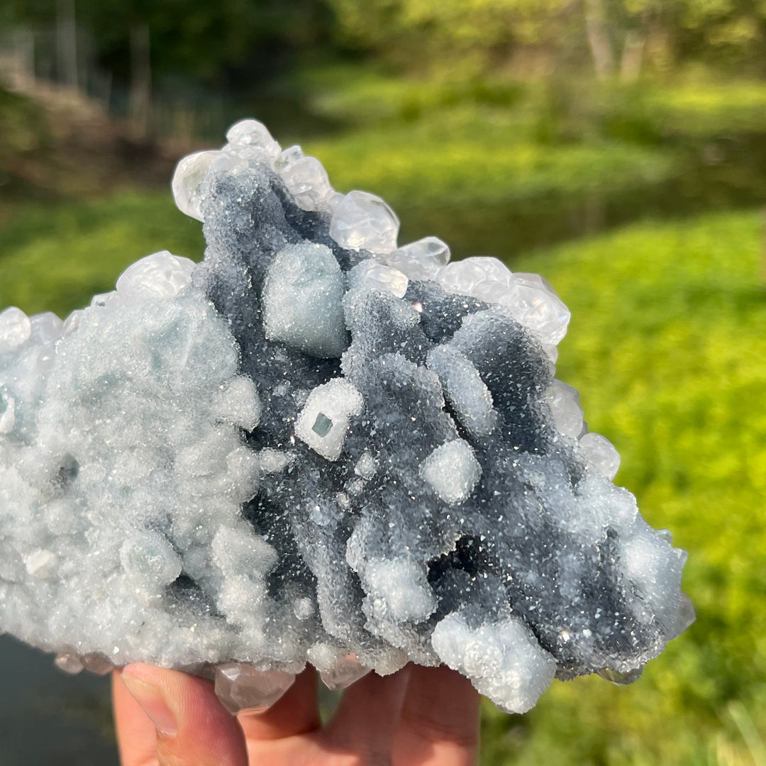 Calcite on Quartz