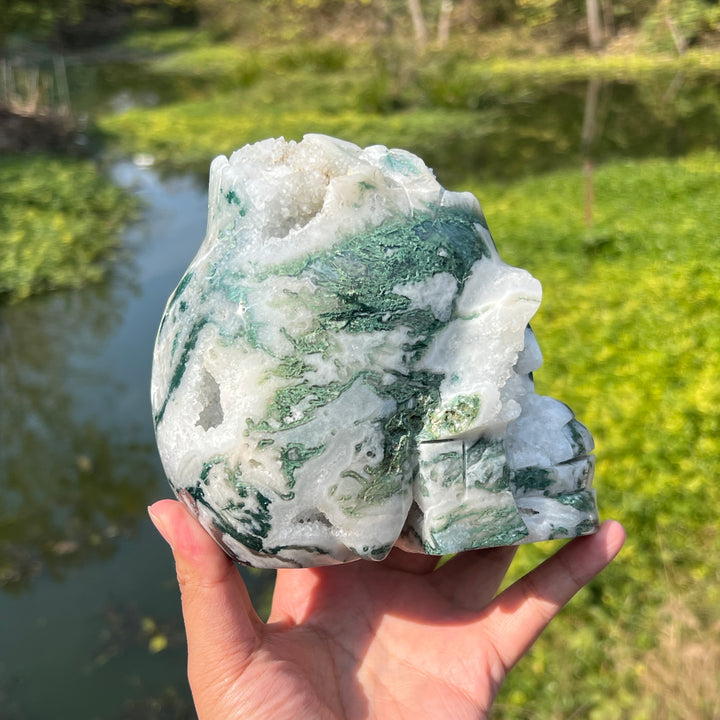 Moss Agate Skull