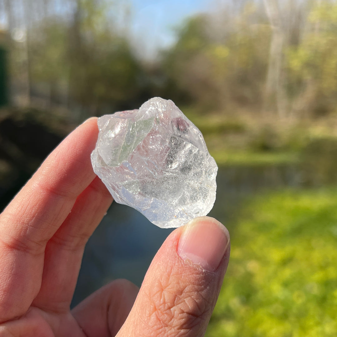 Natural Rough Crystal Stone 1PC