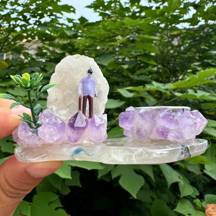 Amethyst Cluster und Menschen