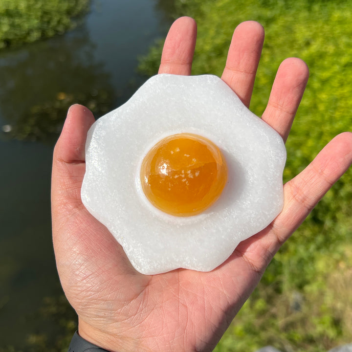 Crystal Fried Eggs Carving