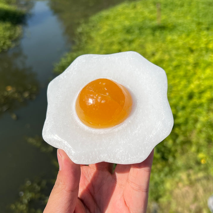 Crystal Fried Eggs Carving