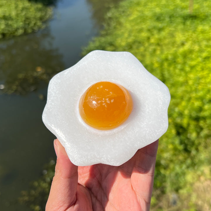 Crystal Fried Eggs Carving