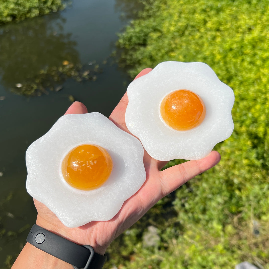 Crystal Fried Eggs Carving