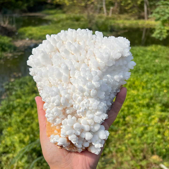 Stalactite-Shape Calcite