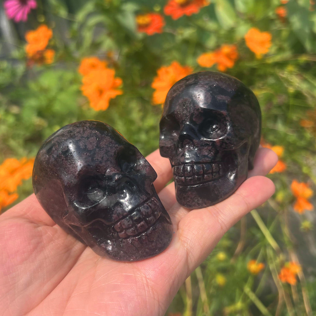 Garnet Skull