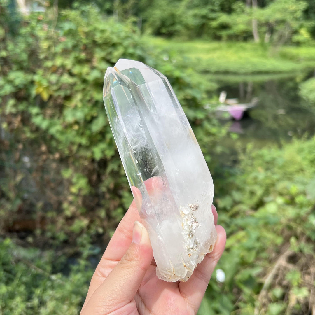 Clear Quartz Point Root