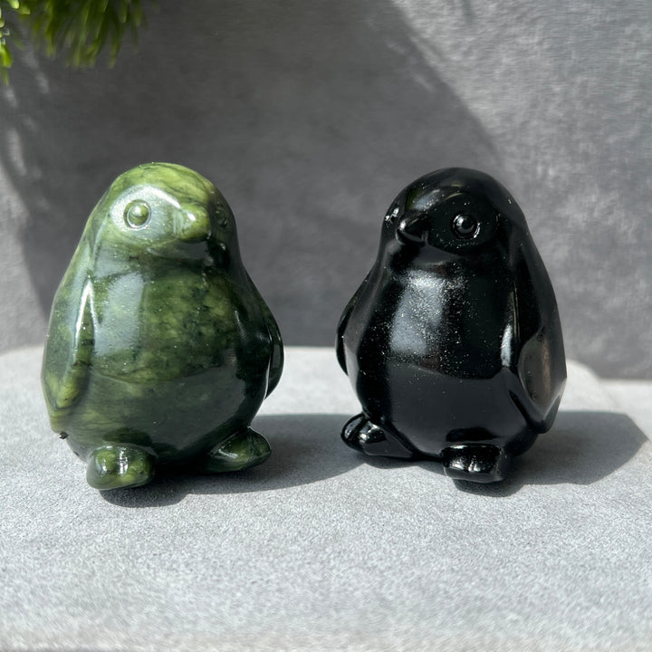 Cute Penguin Carving