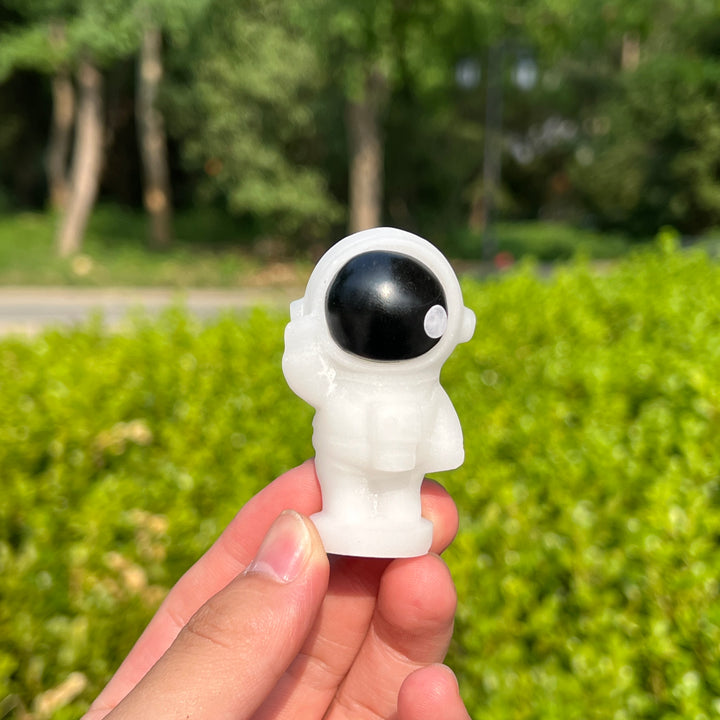 Astronaut Carving