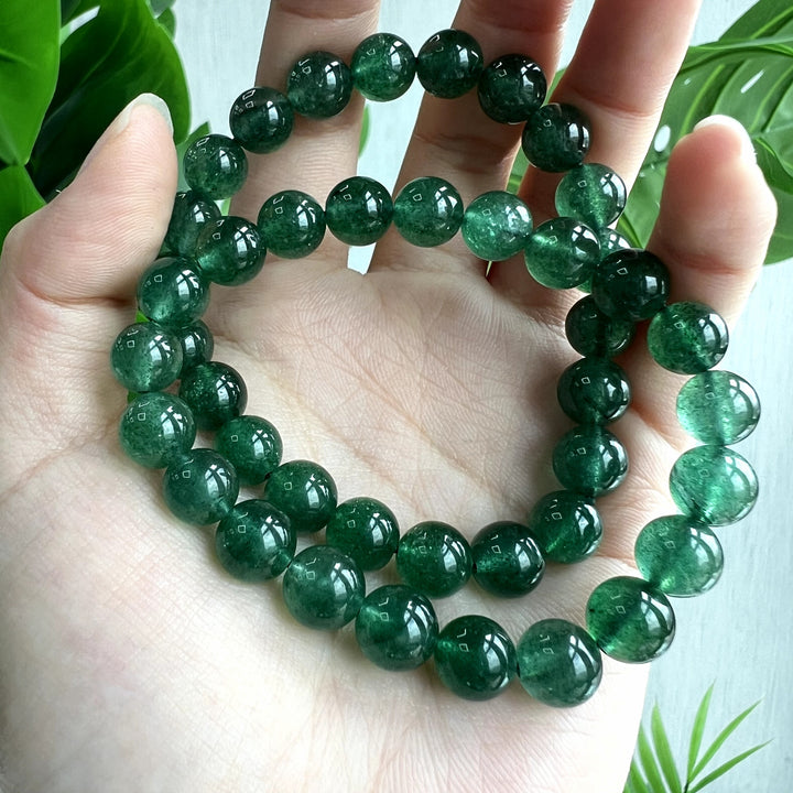 Deep Green Strawberry Quartz Bracelet, 8.5mm