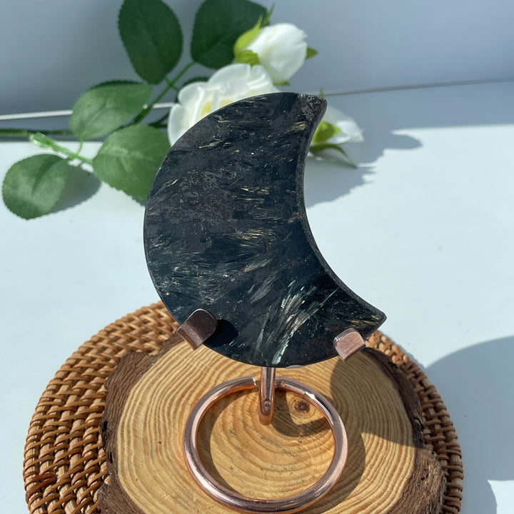 Arfvedsonite with Garnet Stone Moon