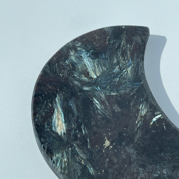 Arfvedsonite with Garnet Stone Moon