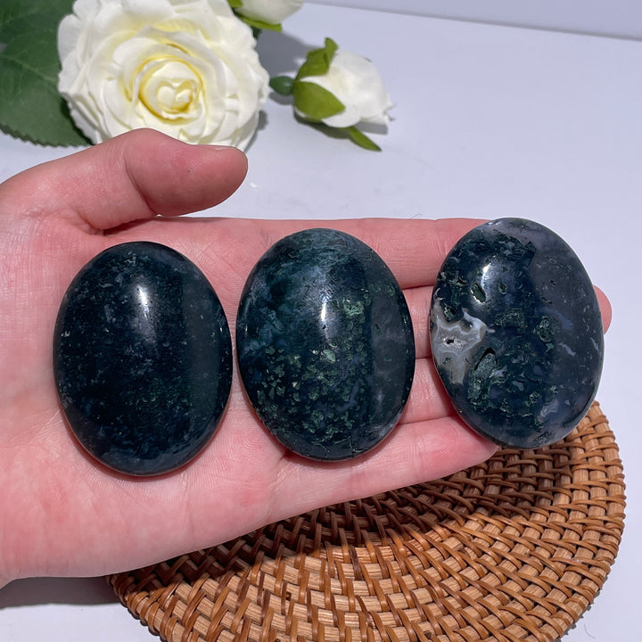 Moss Agate Palm Stone